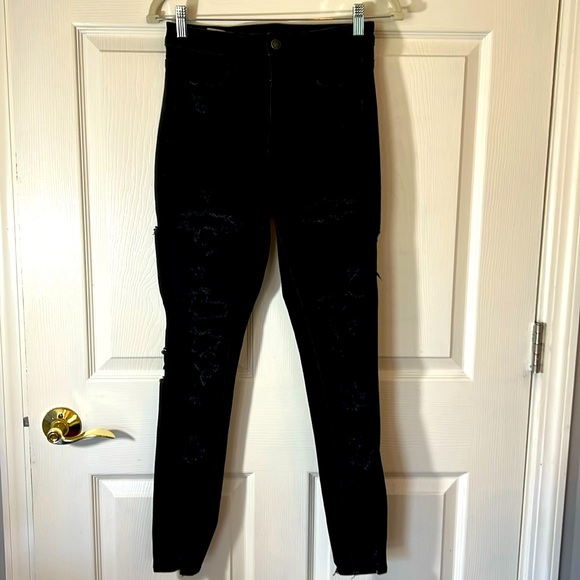 Jeans - Picture 1 of 8